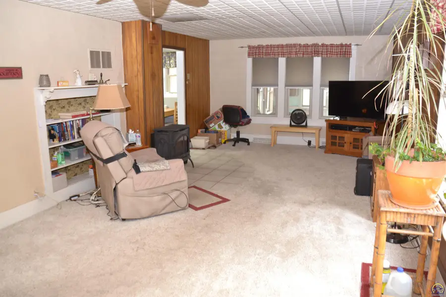 208 NE High St, Melvern, KS 66510 - Image #3