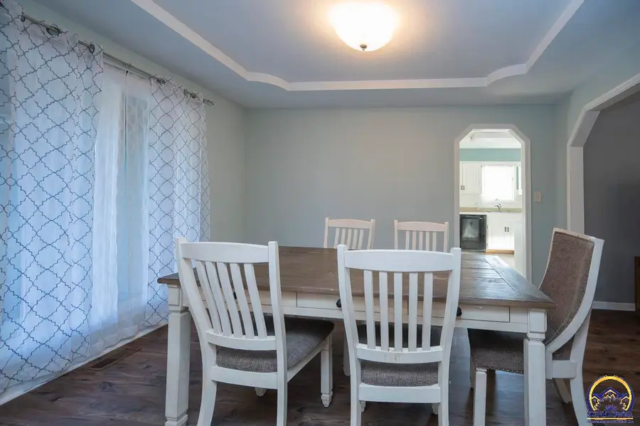 3725 SE 34th St, Topeka, KS 66605 - Image #3