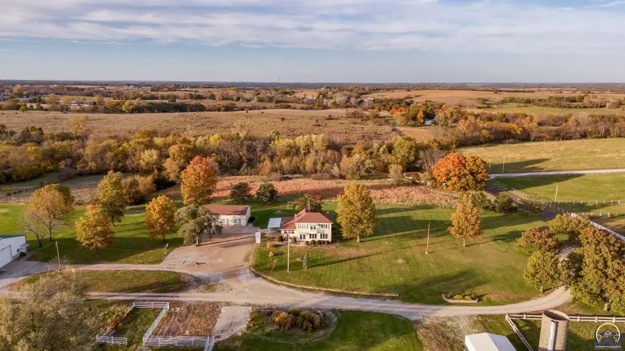 7731 NE Indian Creek Rd, Topeka, KS 66617 - Image #2