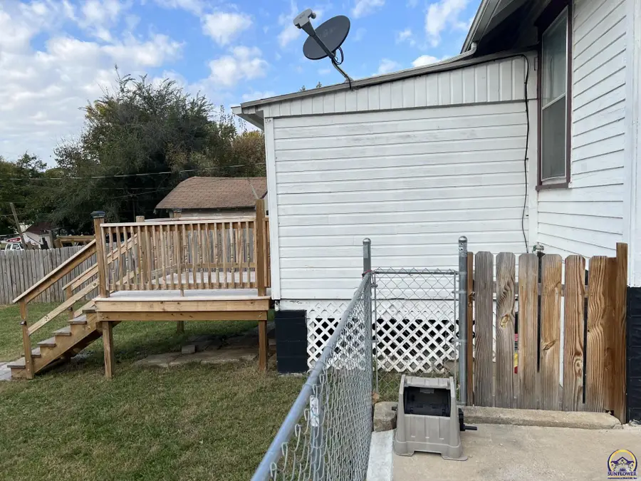 2315 SE Ohio Ave, Topeka, KS 66605 - Image #3