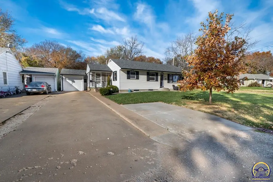 123 S 3rd St, Osage City, KS 66523 - Image #3