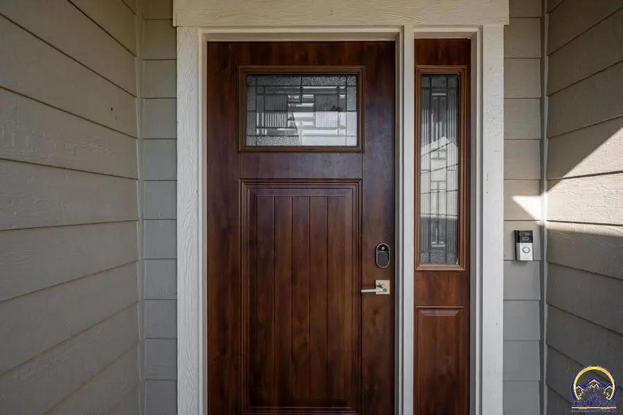 3334 SW 43rd St, Topeka, KS 66610 - Image #3