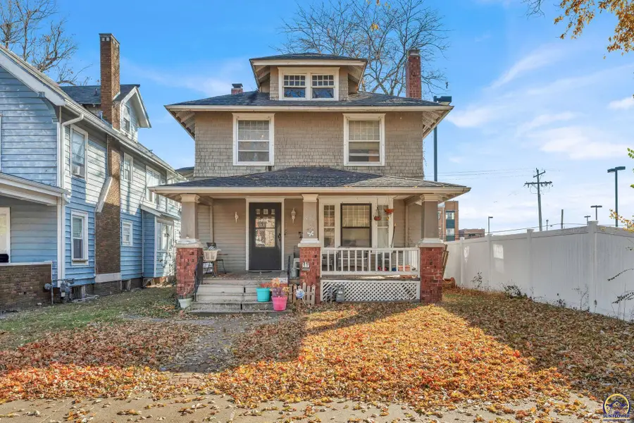 916 SW Polk St, Topeka, KS 66612 - Image #2