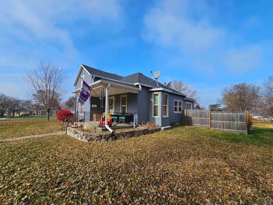 1218 Jefferson St, Sabetha, KS 66534 - Image #3