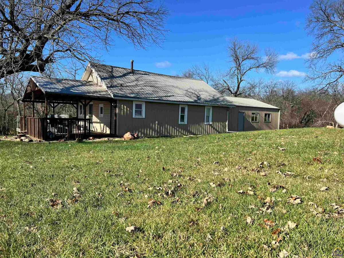 9335 NW 66th St, Silver Lake, KS 66539 - Image #1
