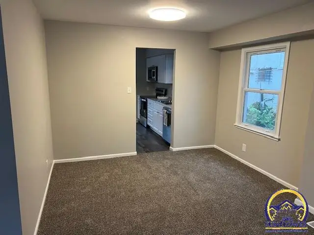 3116 SW Stone Ave, Topeka, KS 66614 - Image #3