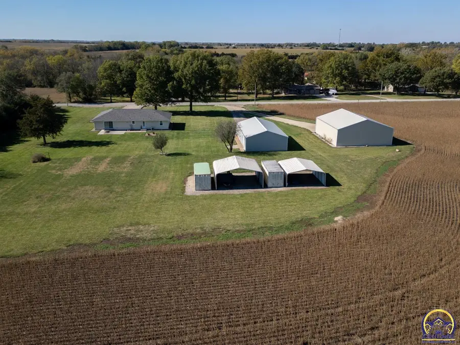 6444 SE Paulen Rd, Berryton, KS 66409 - Image #2