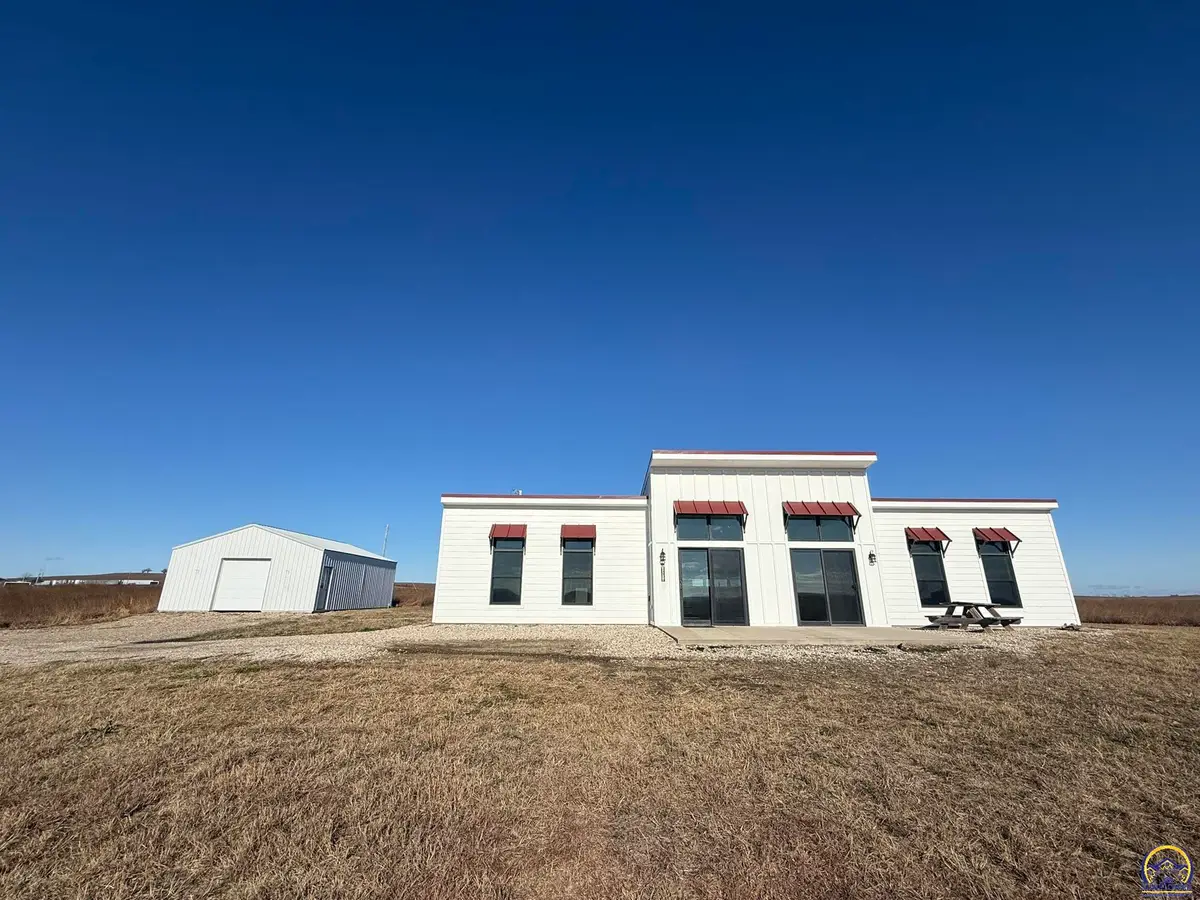 2265 U Rd, Strong City, KS 66869 - Image #1