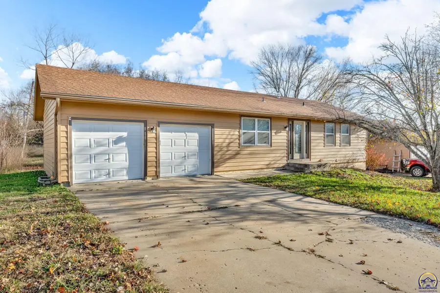 1231 SE 43rd Ter, Topeka, KS 66609 - Image #3