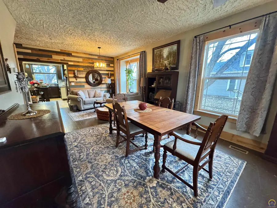218 Kansas Ave, Paxico, KS 66526 - Image #2