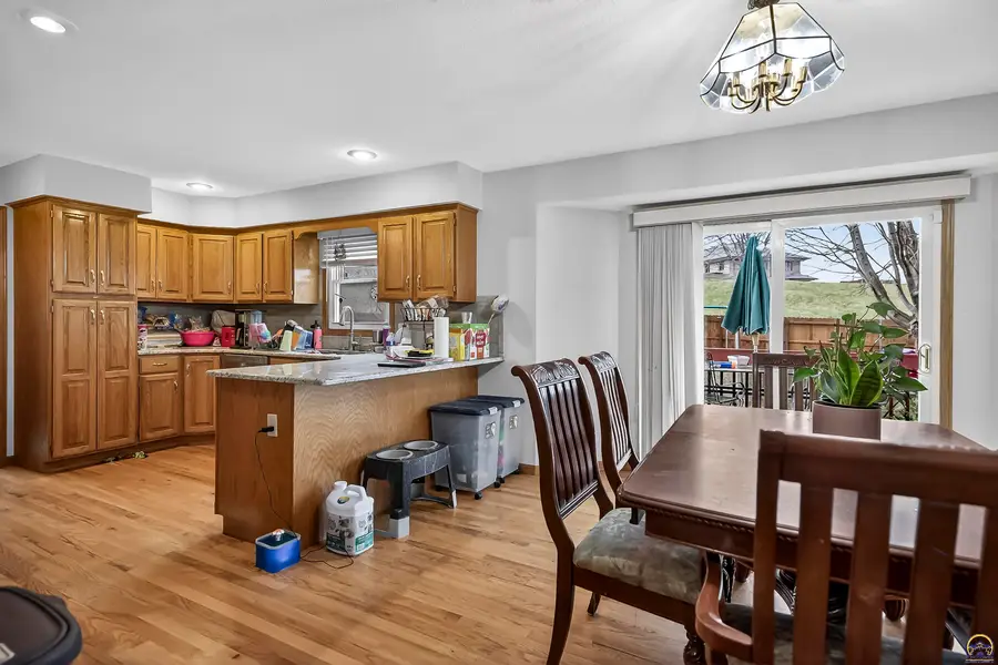 3629 SW Red Hawk Ct, Topeka, KS 66614 - Image #3