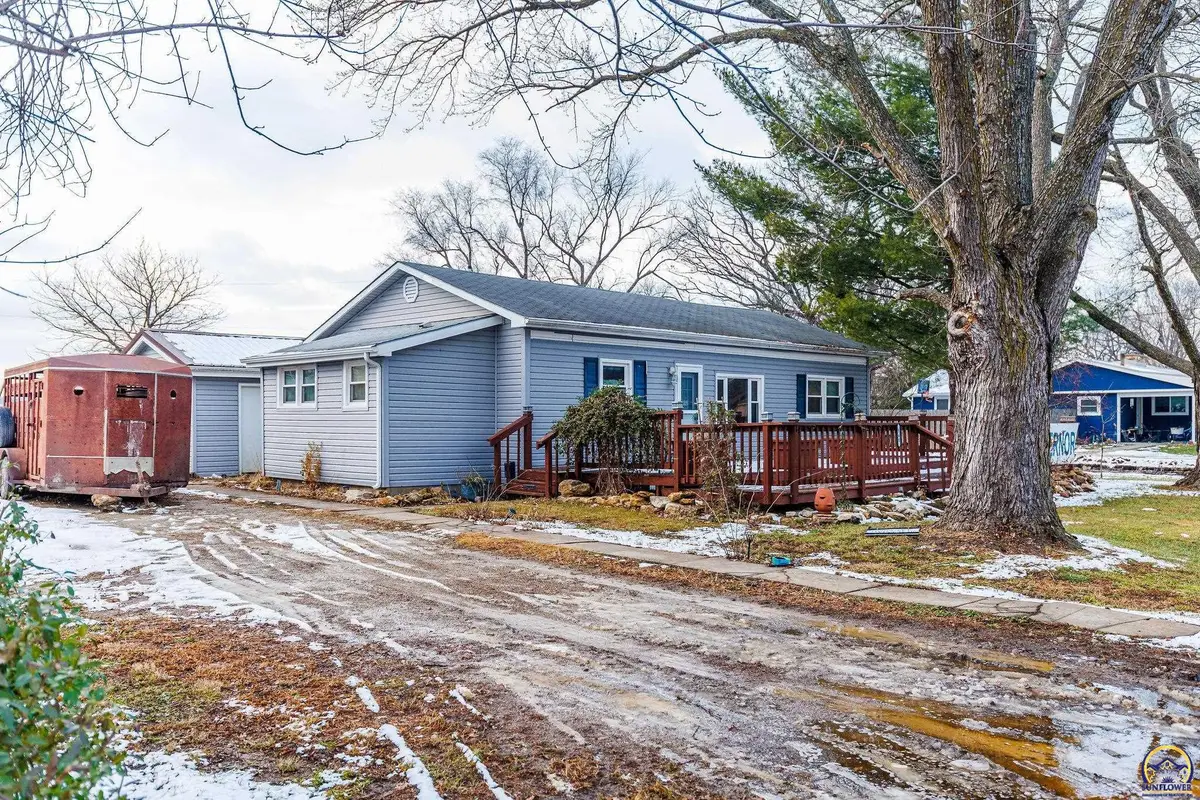 541 Emmett St, Emmett, KS 66422 - Image #1