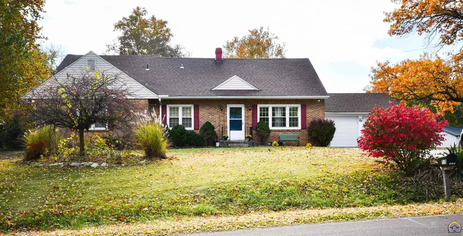 715 NW 35th St, Topeka, KS 66617 - Image #3