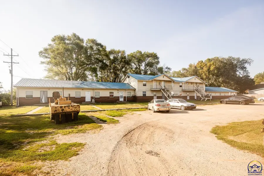 104 10th St, Ogden, KS 66517 - Image #3