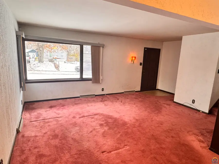 430 NE Wabash Ave, Topeka, KS 66616 - Image #3