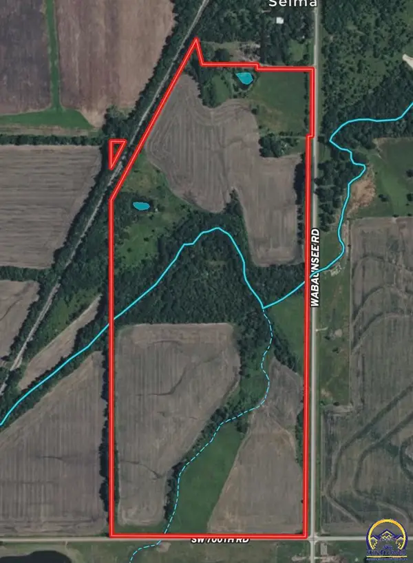 000 SE Wabaunsee Rd, Kincaid, KS 66039