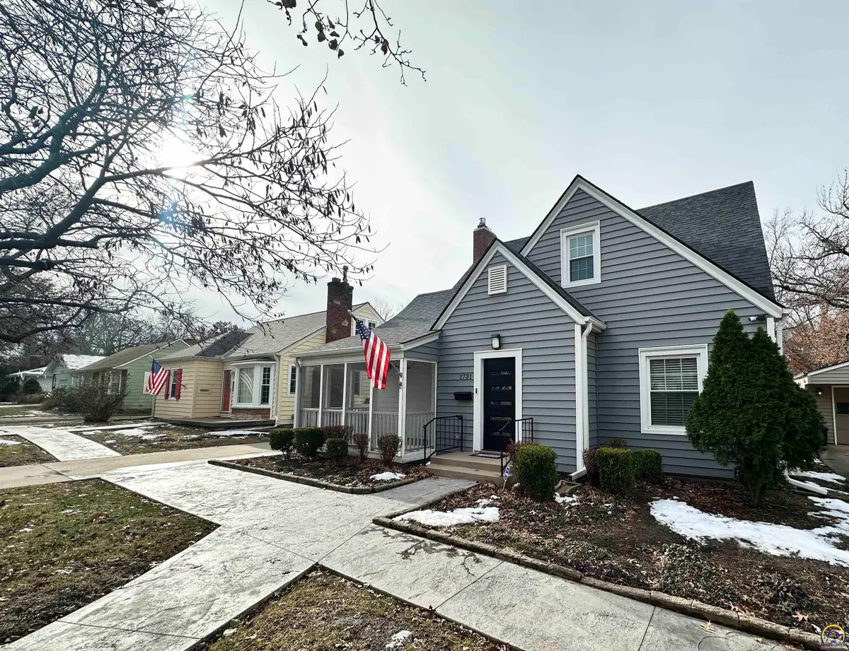 1731 SW Randolph Ave, Topeka, KS 66604 - Image #1