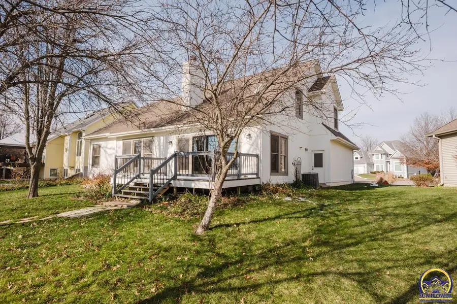 3807 SW Trevino Ct, Topeka, KS 66610 - Image #3