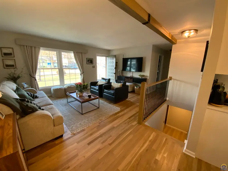 2612 SW Belle Ave, Topeka, KS 66614 - Image #3