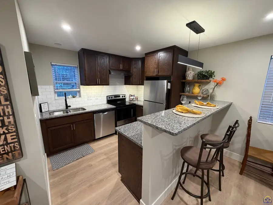 919 Oak St, Eudora, KS 66025-9667 - Image #3