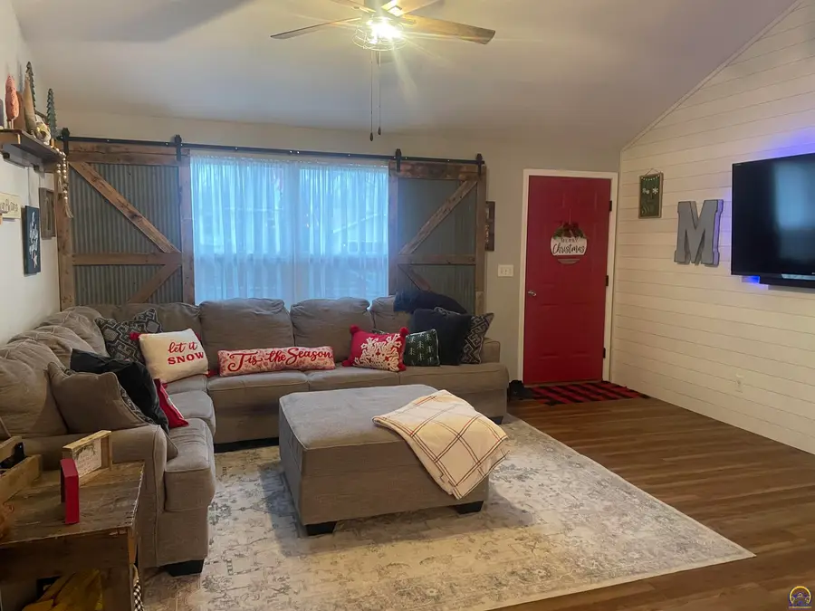 4430 SE Truman Ave, Topeka, KS 66609 - Image #2