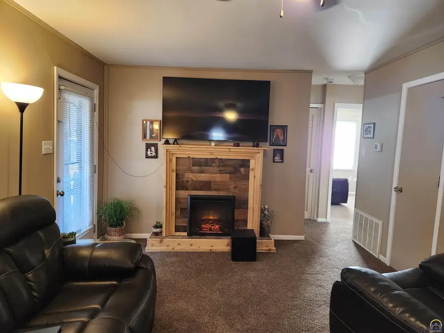 3505 SE Girard St, Topeka, KS 66605 - Image #3