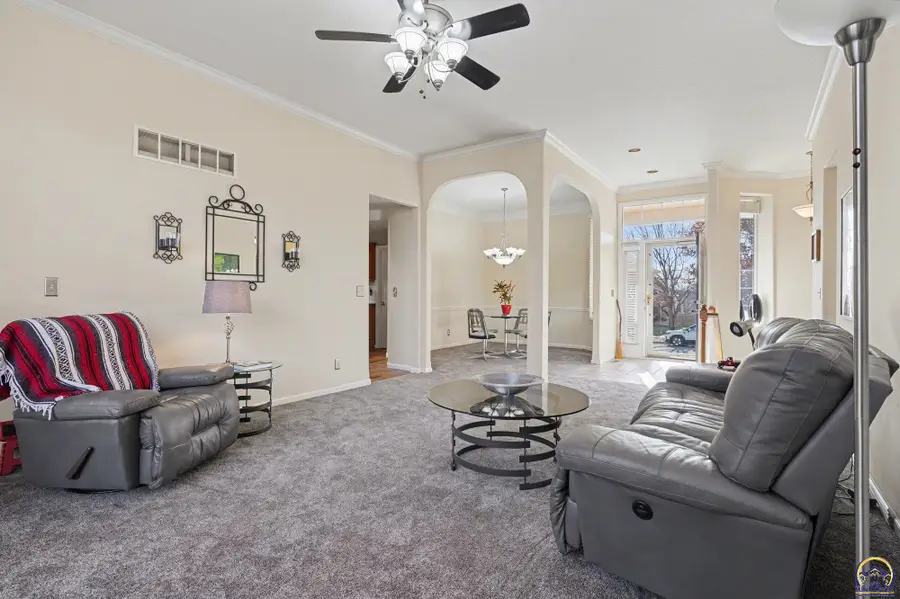 4182 Blackjack Oak Dr, Lawrence, KS 66047-1945 - Image #3