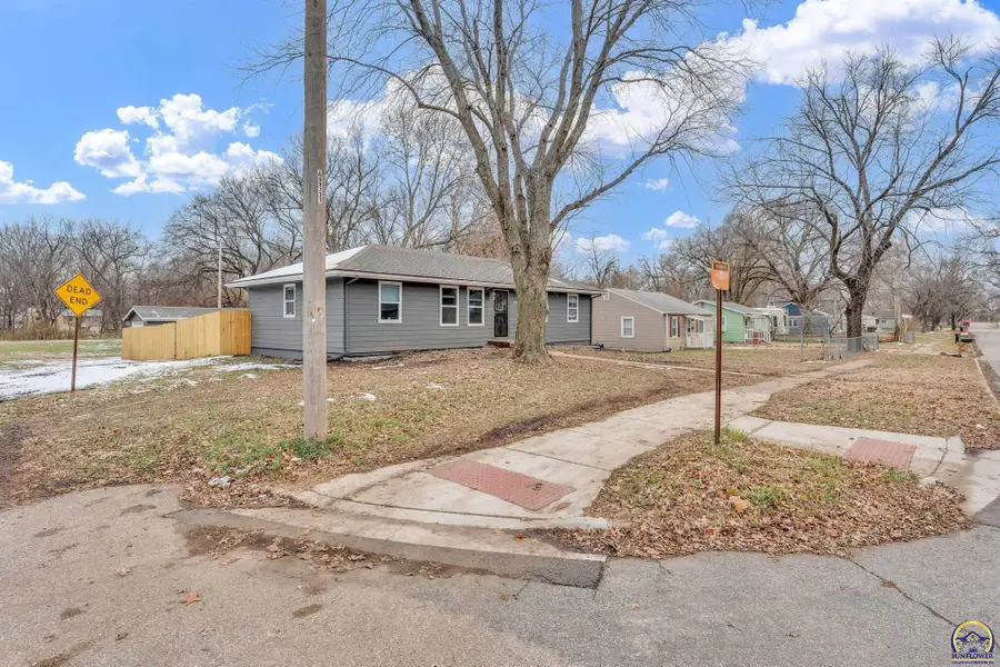 538 NE Forest Ave, Topeka, KS 66616 - Image #3