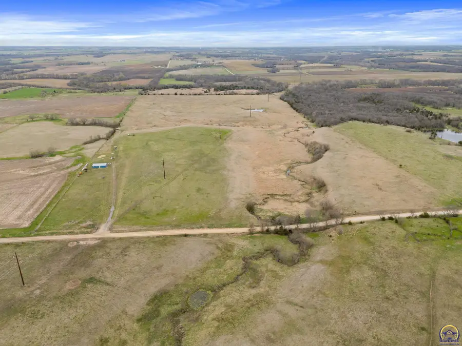 3004 W 213th, Osage City, KS 66523-0000 - #3