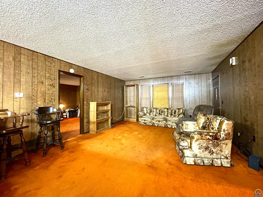 202 Oak St, Perry, KS 66073 - Image #3