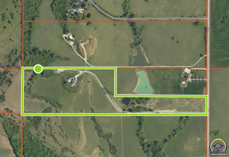 5721 NW Humphrey Rd, Topeka, KS 66618 - Image #2