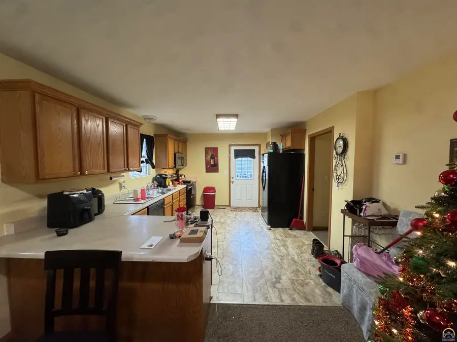 1210 SW Lincoln St, Topeka, KS 66604 - Image #2
