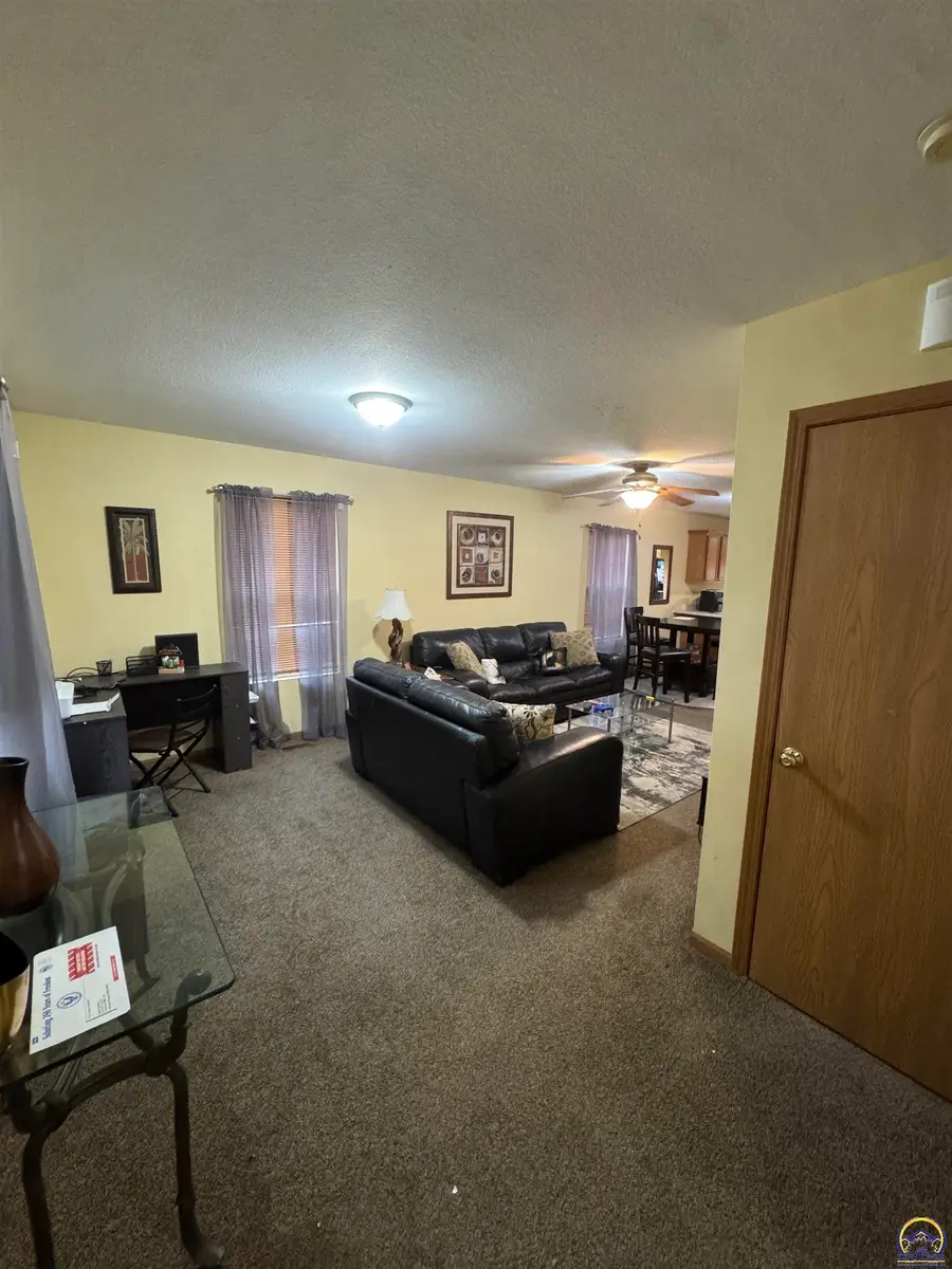 1210 SW Lincoln St, Topeka, KS 66604 - Image #3