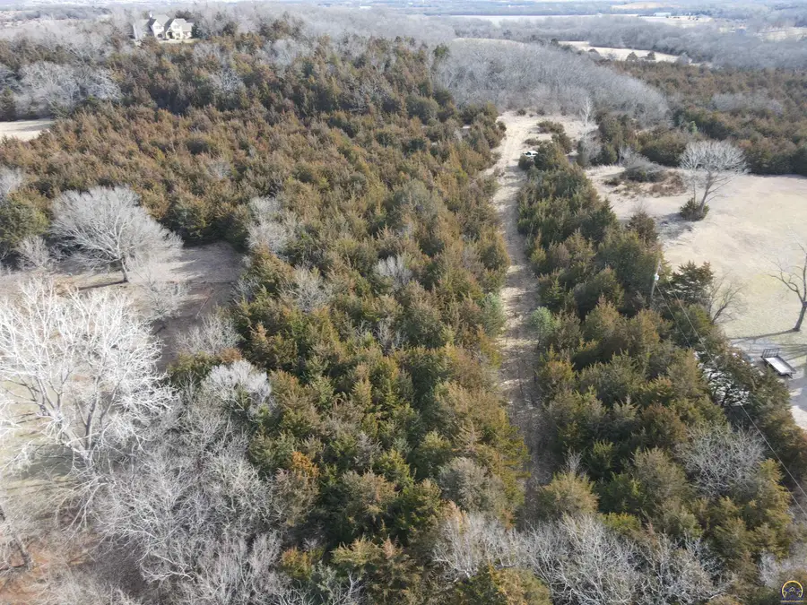 00000 SW Fairlawn Rd, Topeka, KS 66610 - Image #2