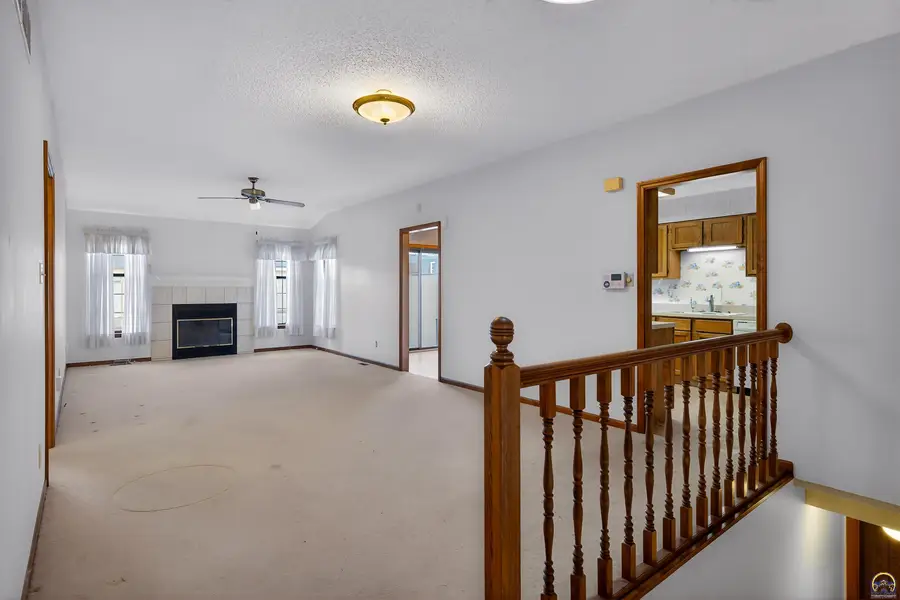 5650 SW Barrington Ct N #(A), Topeka, KS 66614 - Image #3