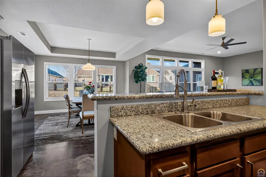 6318 SW 44th Ct, Topeka, KS 66610 - Image #3