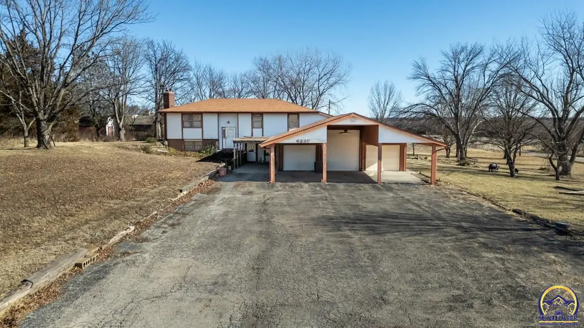 6220 NE Kincaid Rd, Topeka, KS 66617 - Image #1