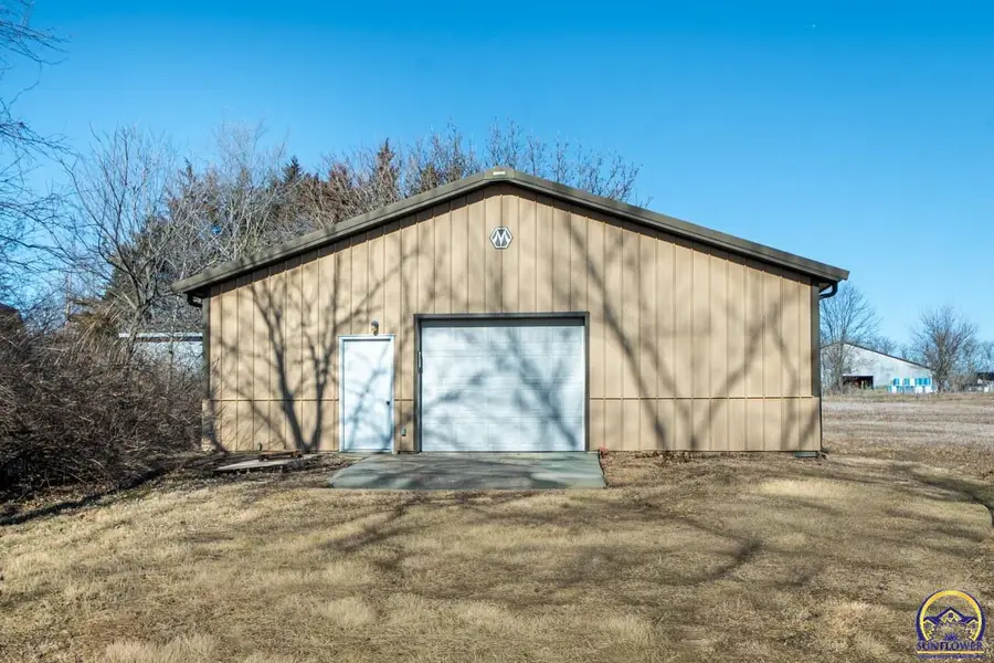6220 NE Kincaid Rd, Topeka, KS 66617 - Image #2