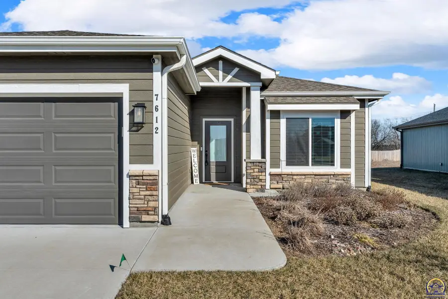 7612 SW 24th Ter, Topeka, KS 66614 - Image #2