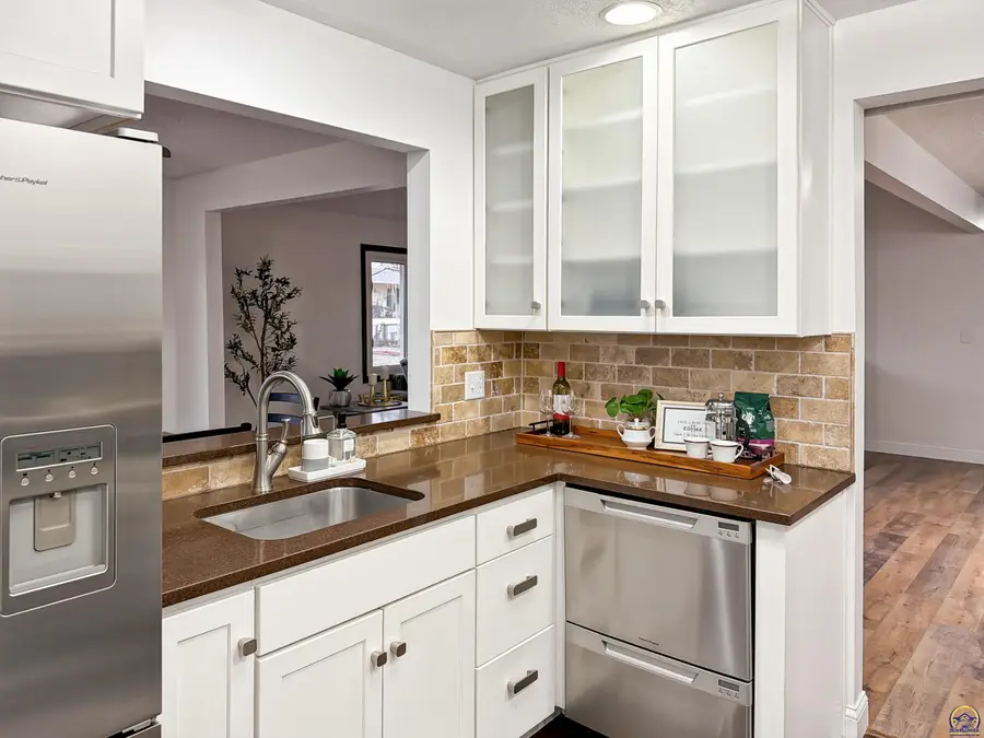 1701 Luther St, Emporia, KS 66801 - Image #2