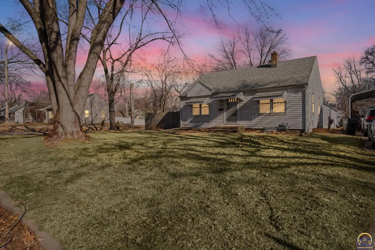 2000 SW Randolph Ave, Topeka, KS 66604 - Image #1