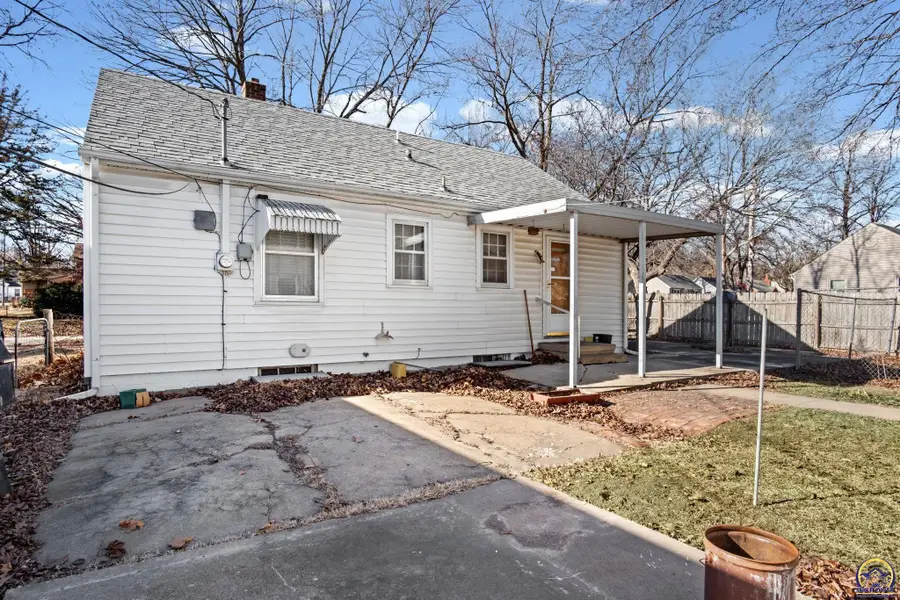 2000 SW Randolph Ave, Topeka, KS 66604 - Image #3