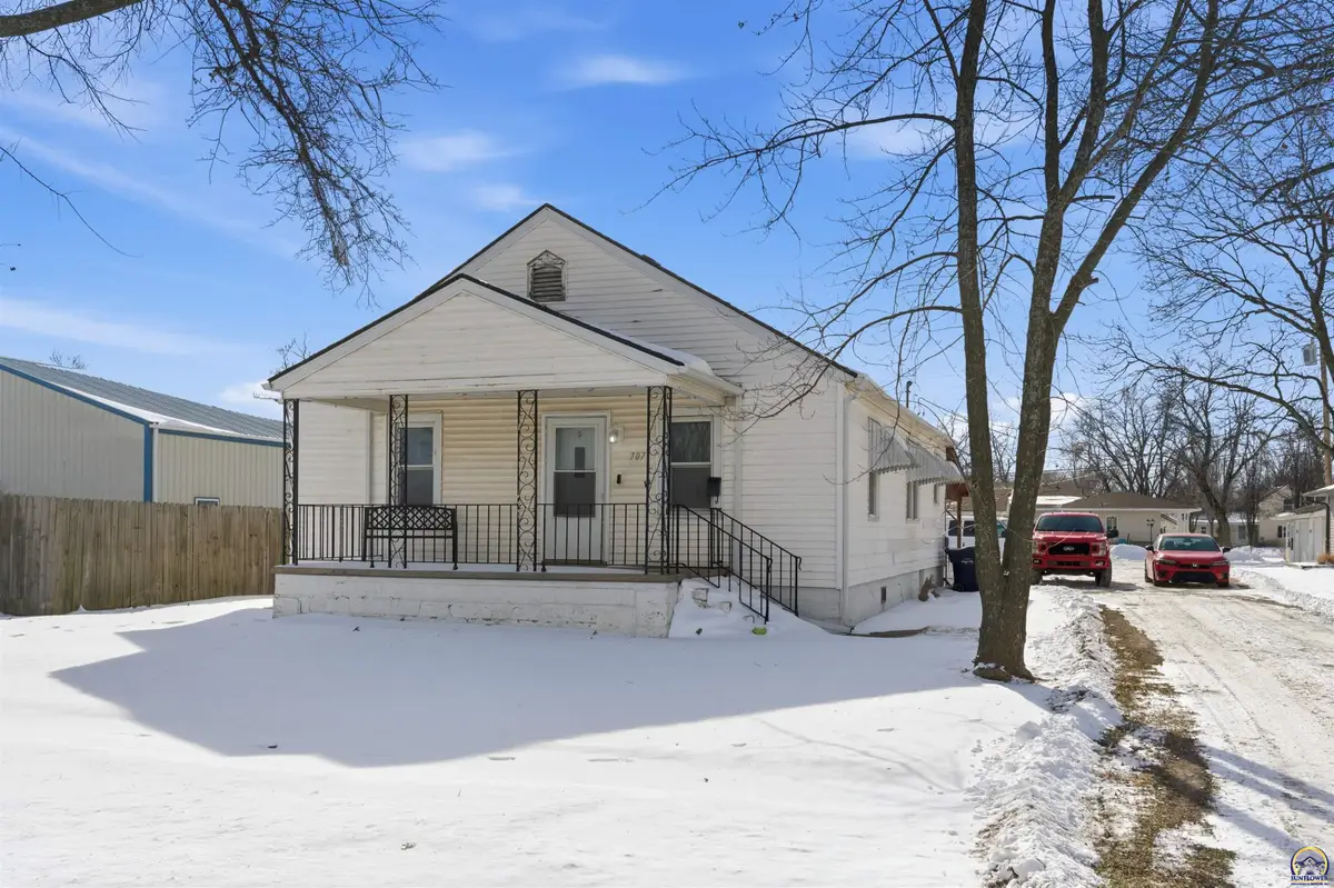 707 Lakin St, Osage City, KS 66523 - Image #1