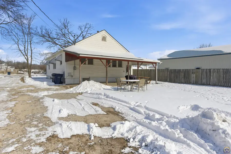 707 Lakin St, Osage City, KS 66523 - Image #3
