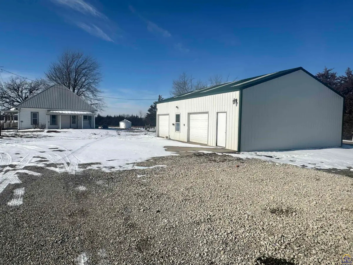 14026 198th St, Holton, KS 66436 - Image #1