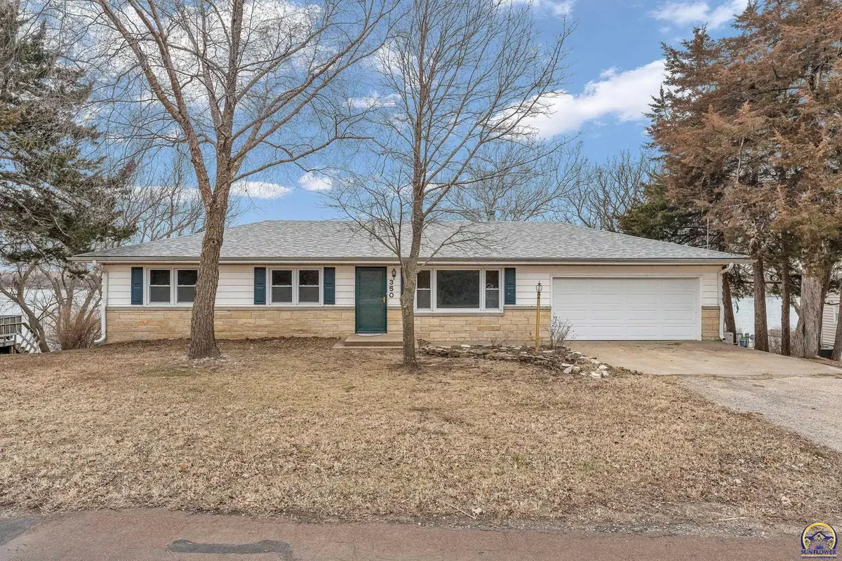350 Lakeshore Dr, Alma, KS 66401 - #1