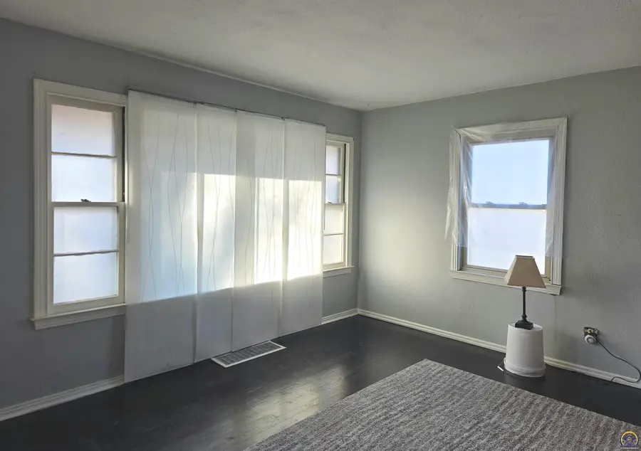 506 NE Wabash Ave, Topeka, KS 66616 - #3