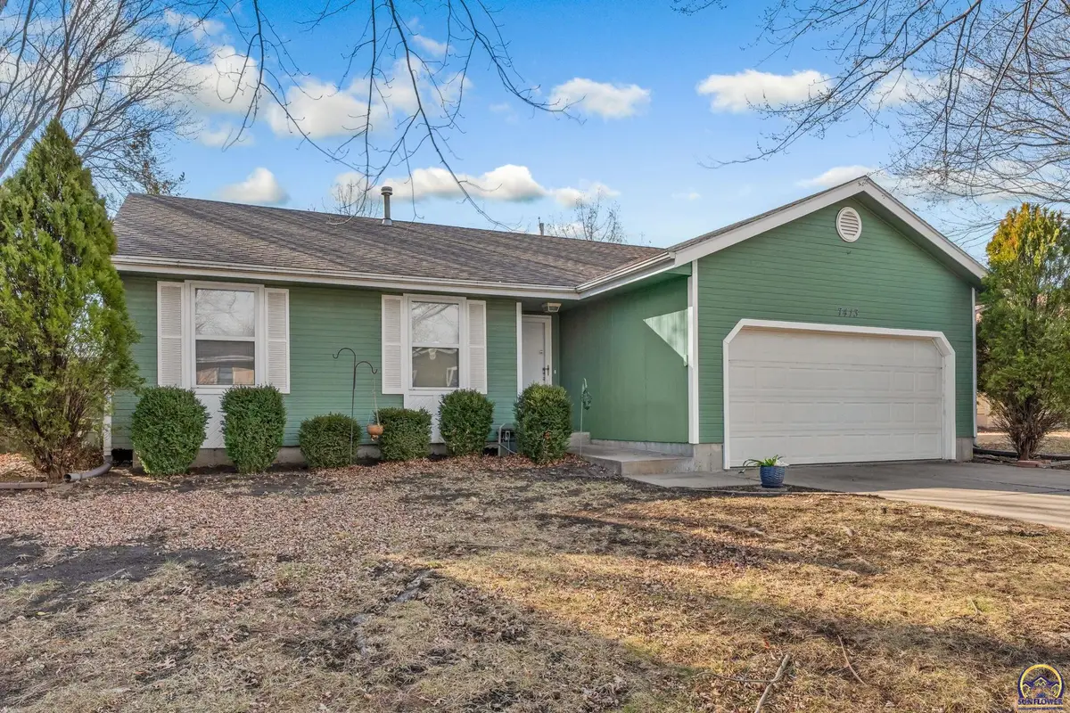7413 SW 25th St, Topeka, KS 66614 - #1