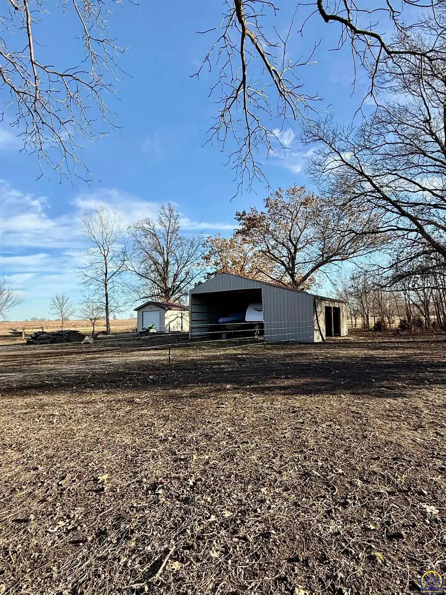 21347 S Auburn Rd, Osage City, KS 66523 - #3