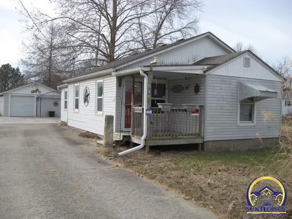 515 NE Independence Ave, Topeka, KS 66608